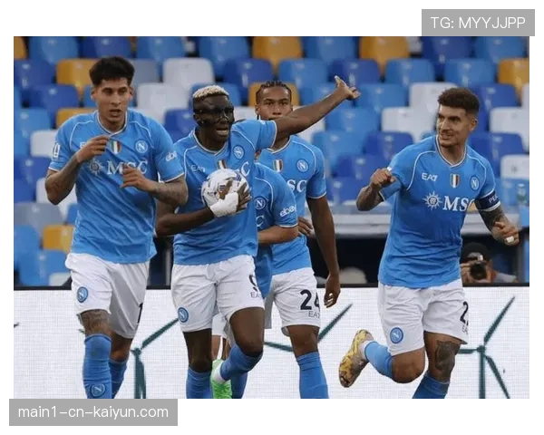 亚伯拉罕第88分钟救主 维拉前锋用膝盖完成破门